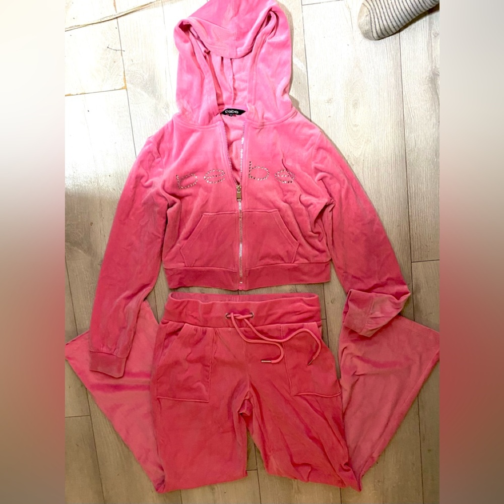 Authentic Barbie Pink Bebe Sweatsuit - Picture 9 of 11
